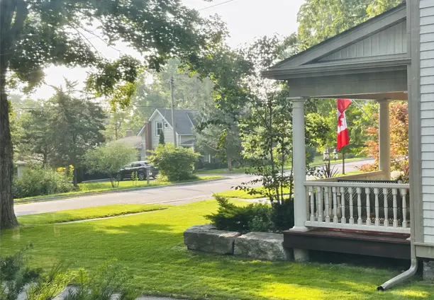 Modern Ontario home protected by Grand Alarms home security system